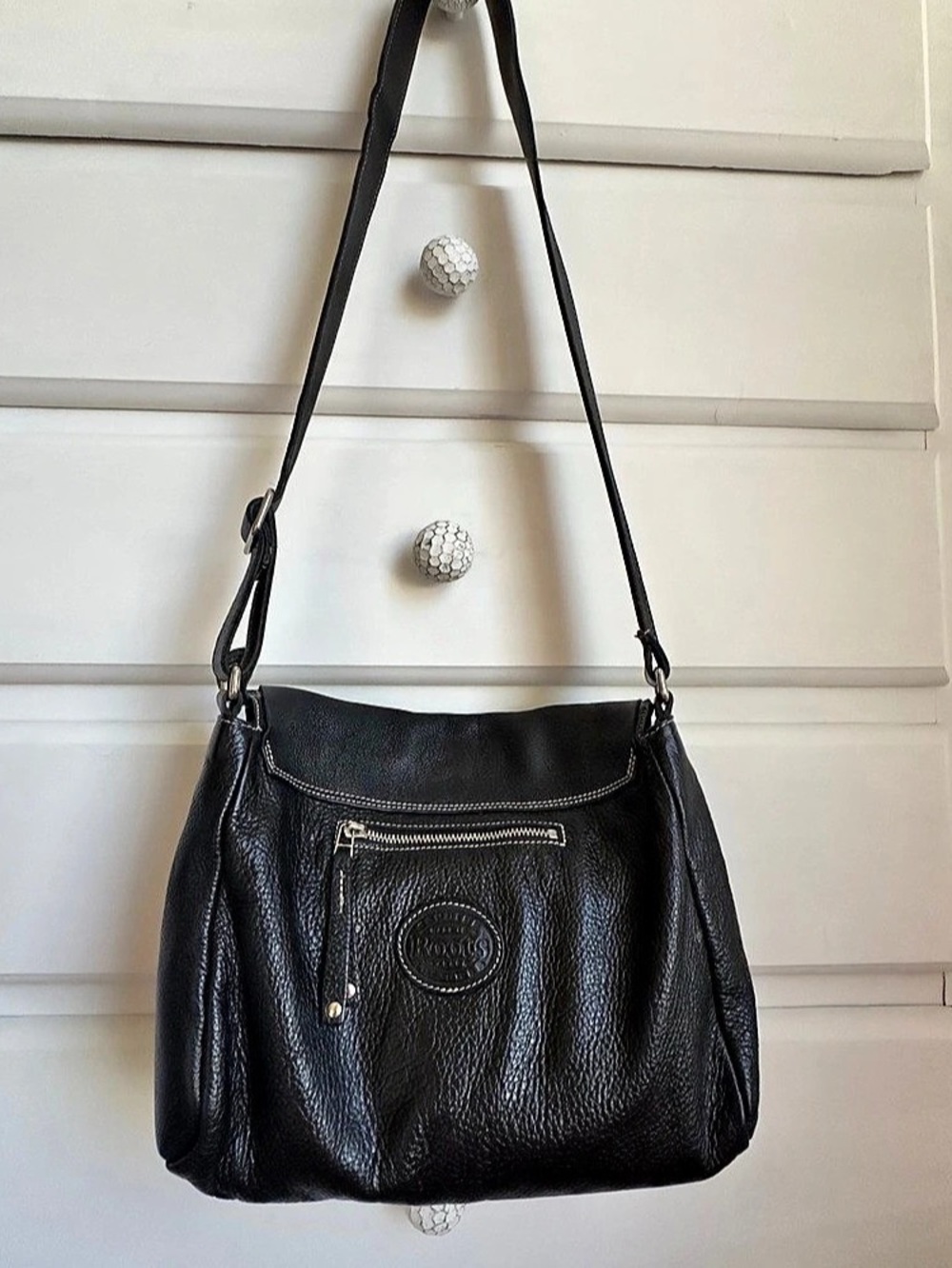 Roots Made in Canada Black Leather Messenger Shoulder Bag